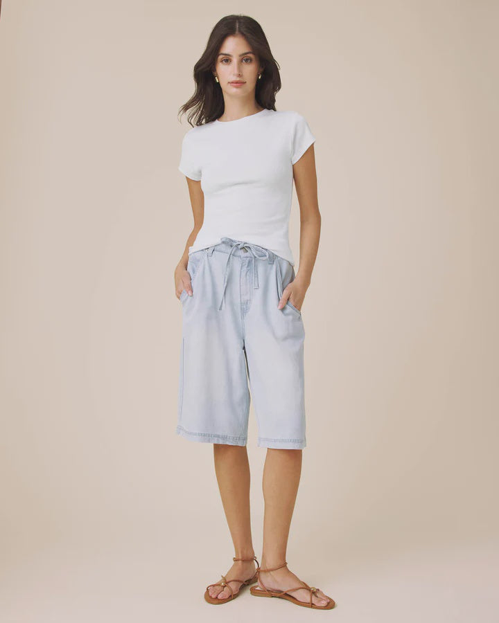 Splendid Lounge Denim Jort in Bleached Indigo
