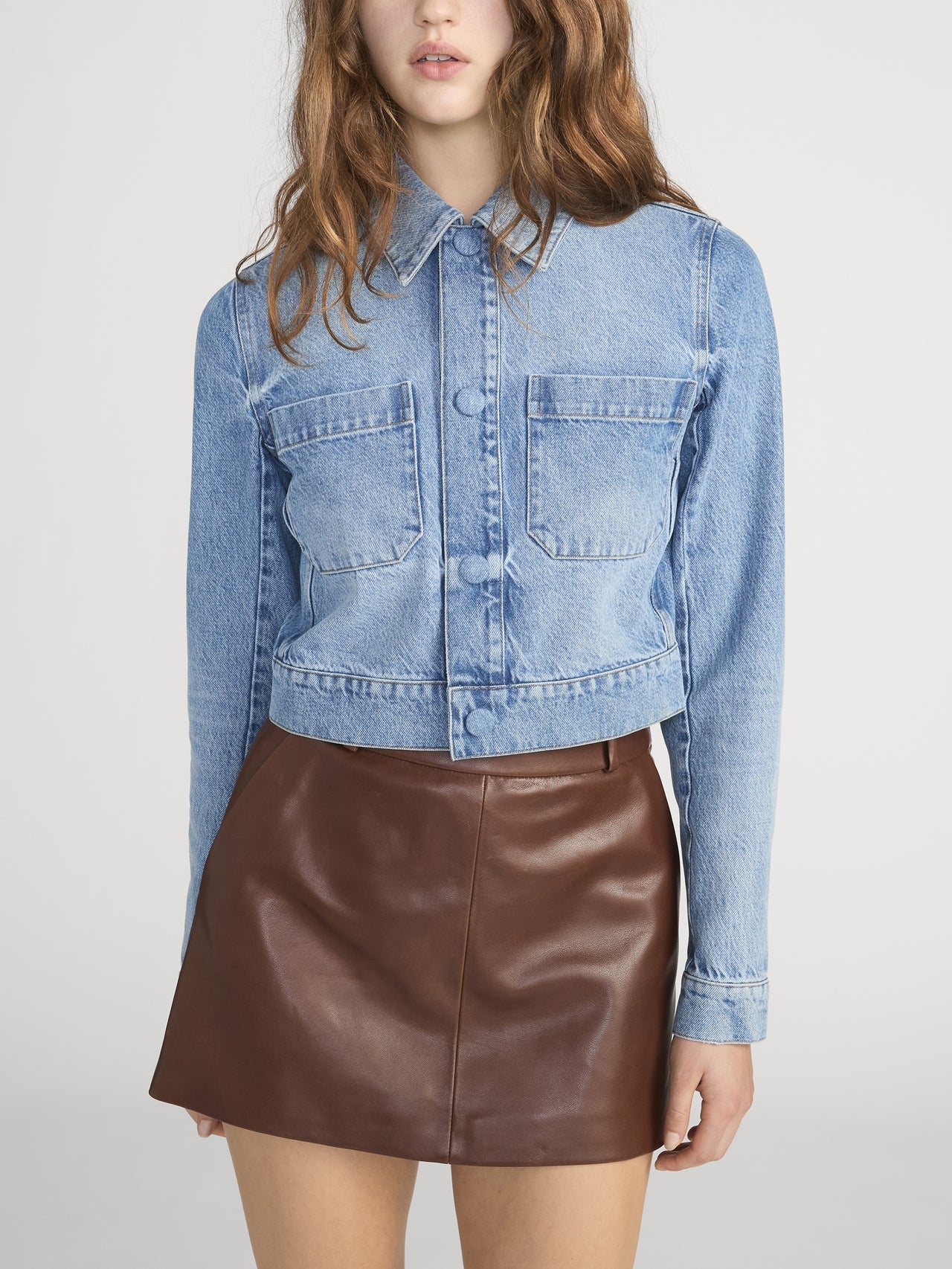 FRAME The Small Denim Jacket in Dawn