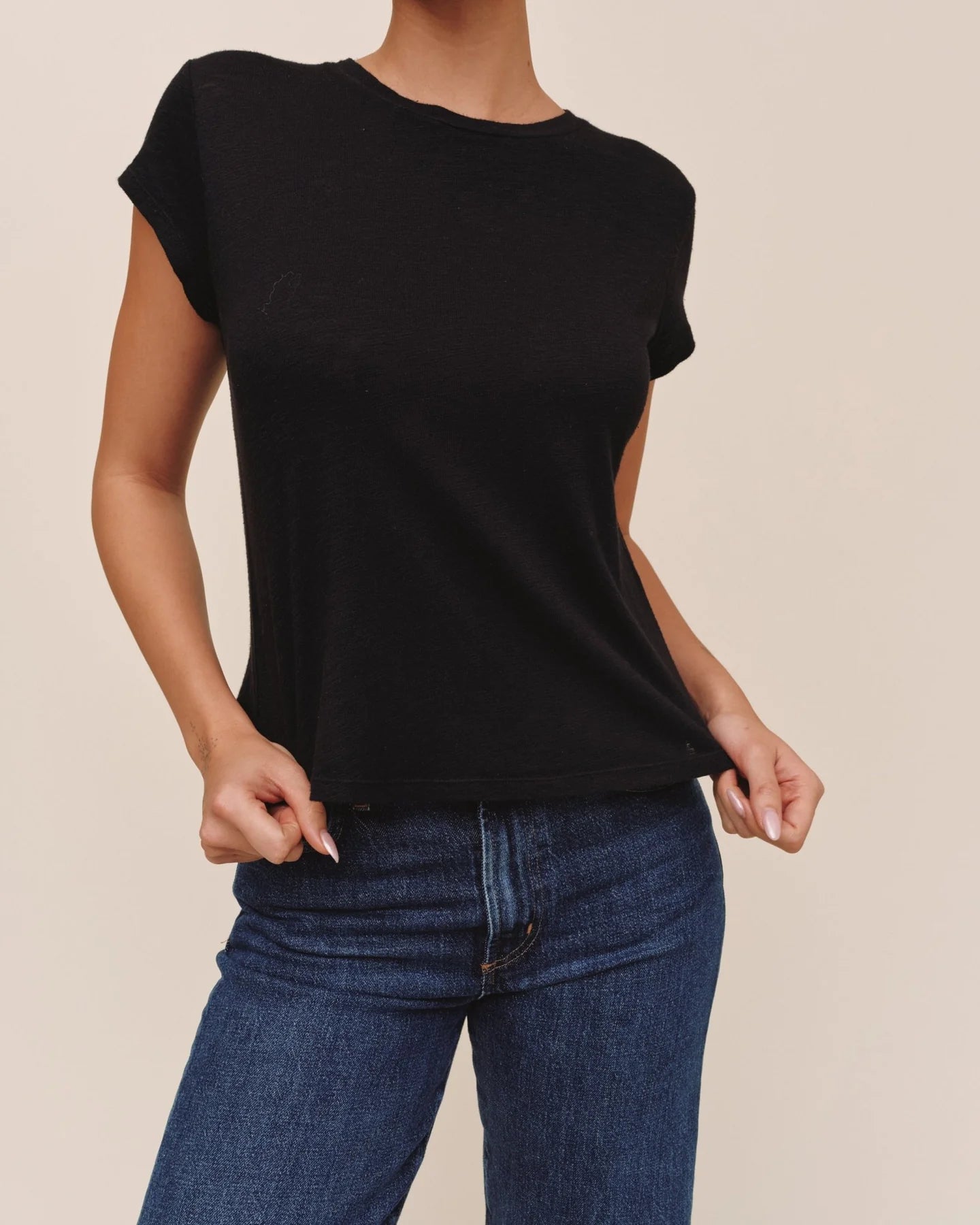 Bella Dahl Baby Crew Tee in Black