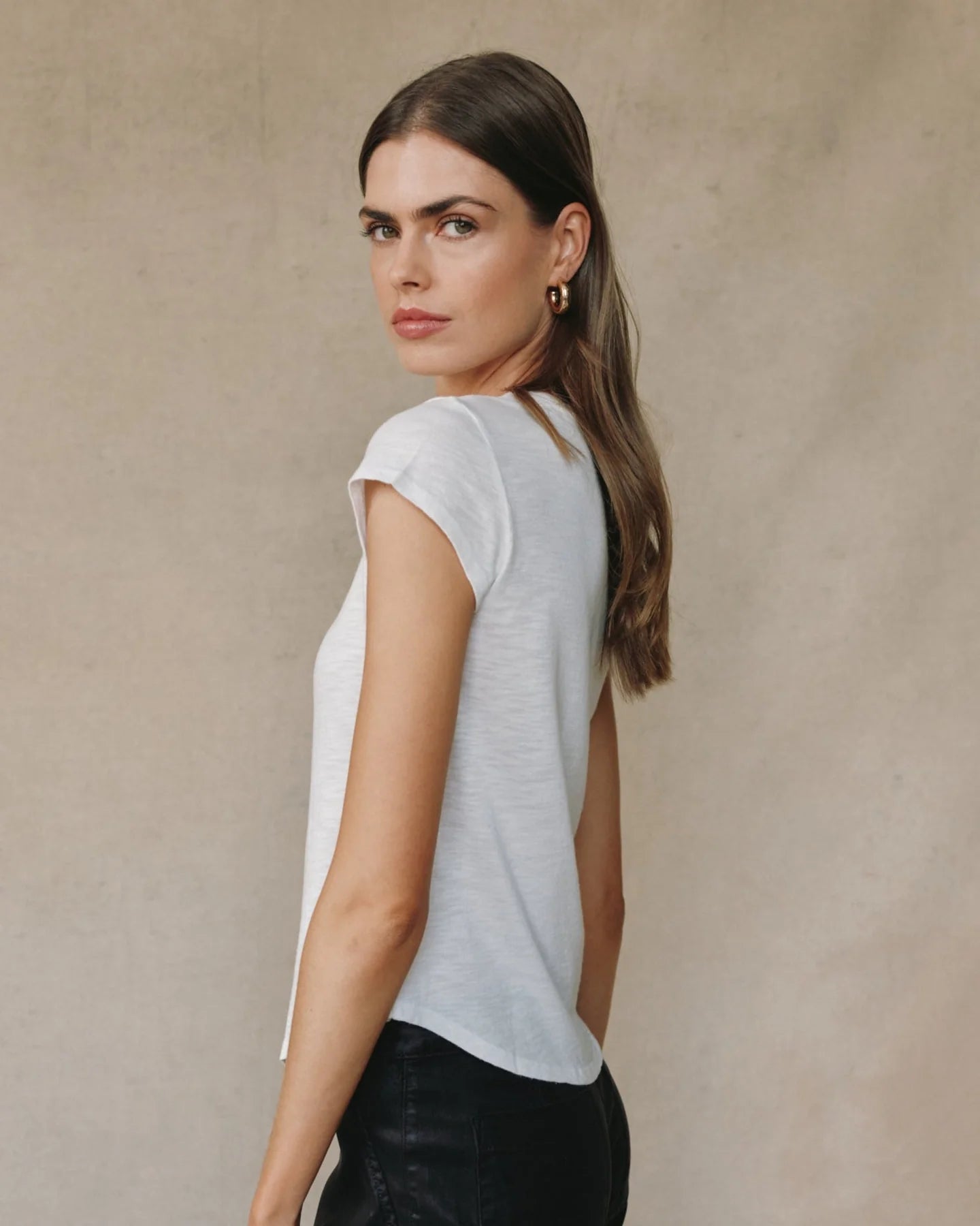 Bella Dahl Baby Crew Tee in White