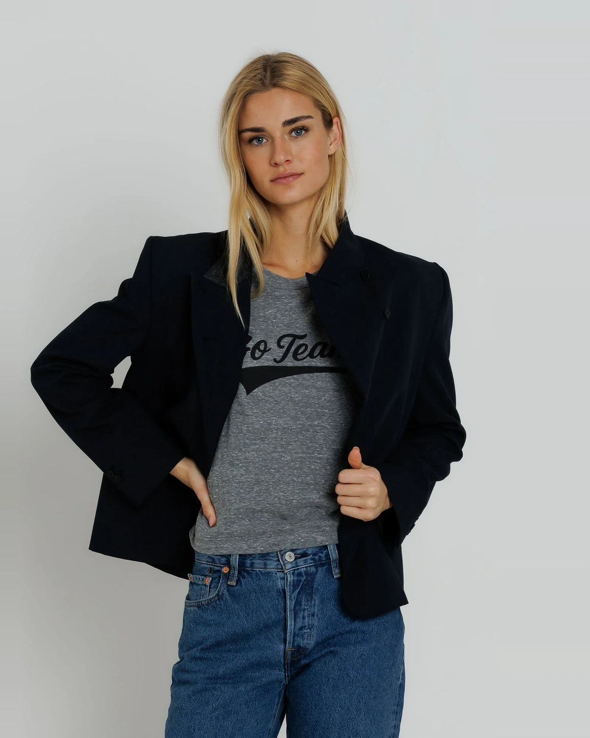 Sunny Somewhere Go Team Everyday Tee in Heather Grey