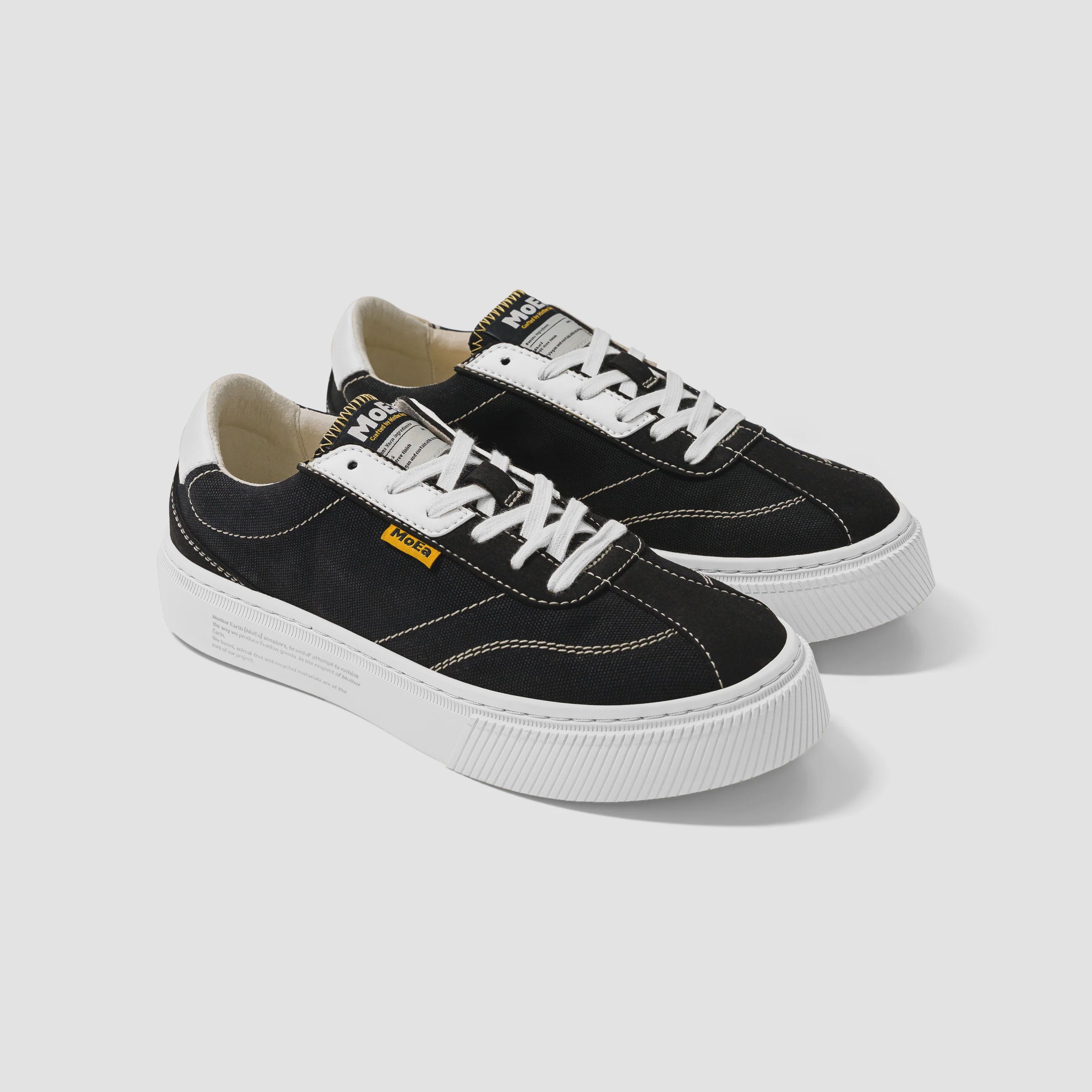 MoEa Gen 4 Sneaker Banana Black & White