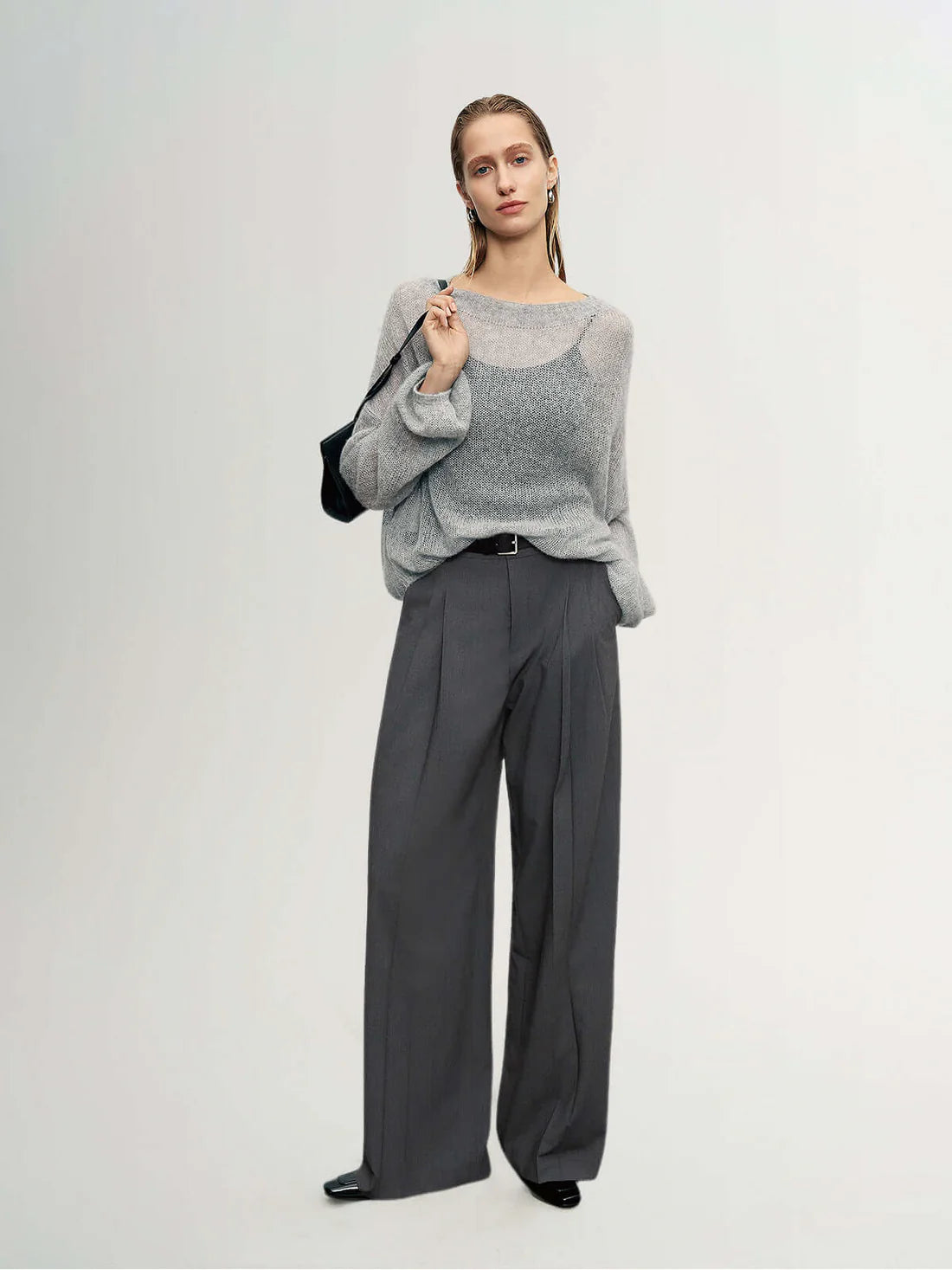 Meilleur Moment Round Neck Sweater in Light Gray