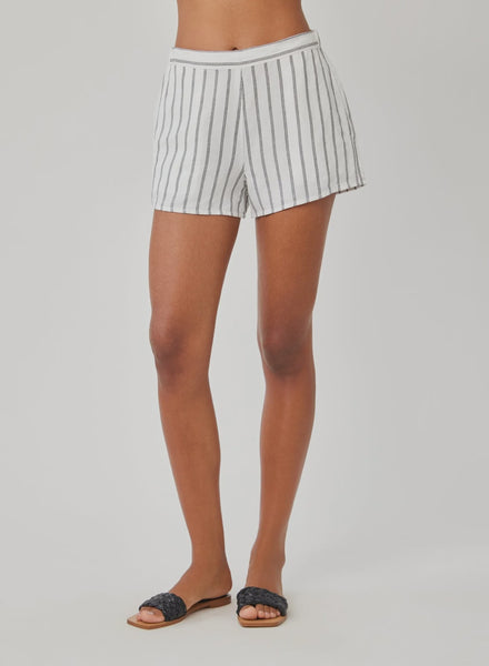 Bella Dahl Clean Front Short in Makena Beach Stripe