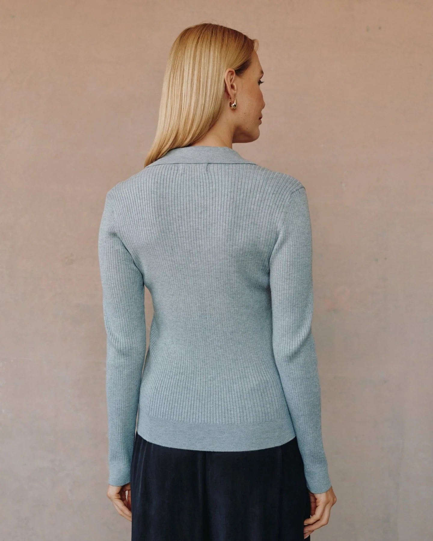 Bella Dahl Collared Button Down Sweater in Heather Grey