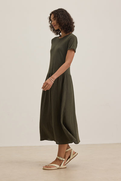 Velvet Itza07 Cotton Slub Short Sleeve Dress in Hedge