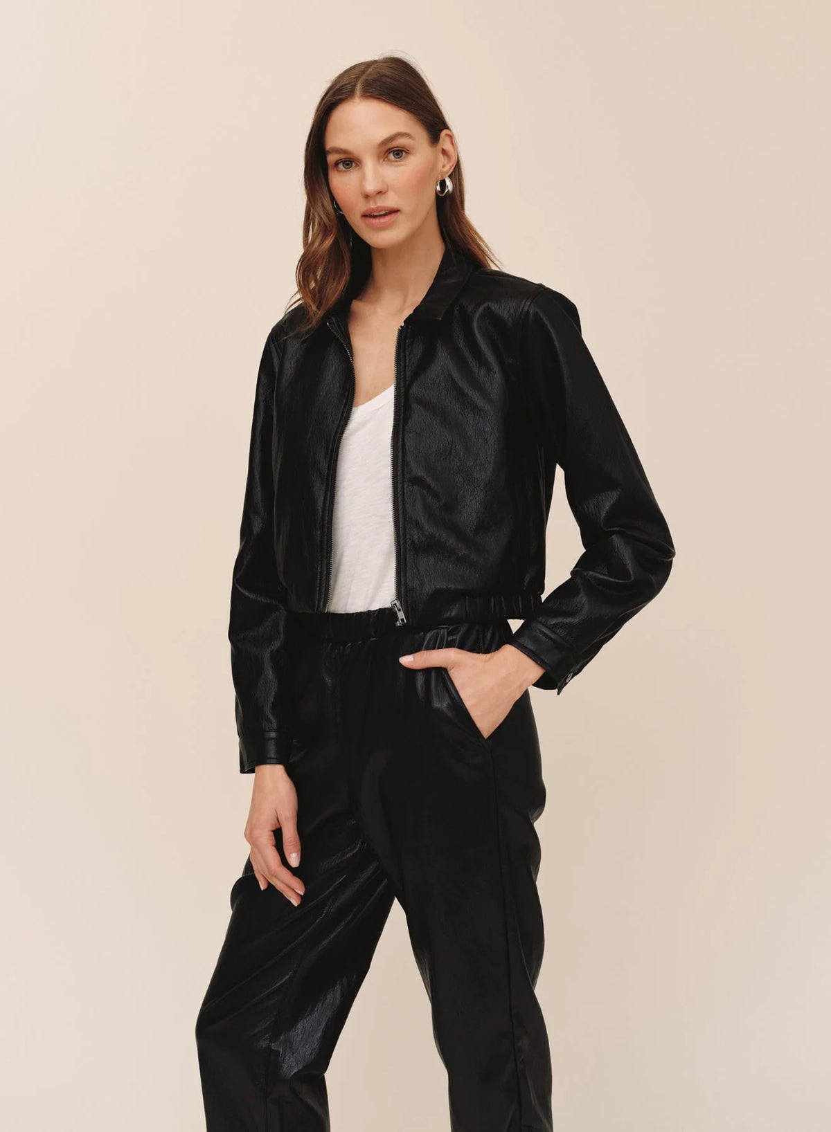 Bella Dahl Cropped Bomber Jacket in Black
