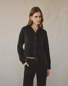 Bella Dahl Crop Pocket Button Down in Dark Graphite