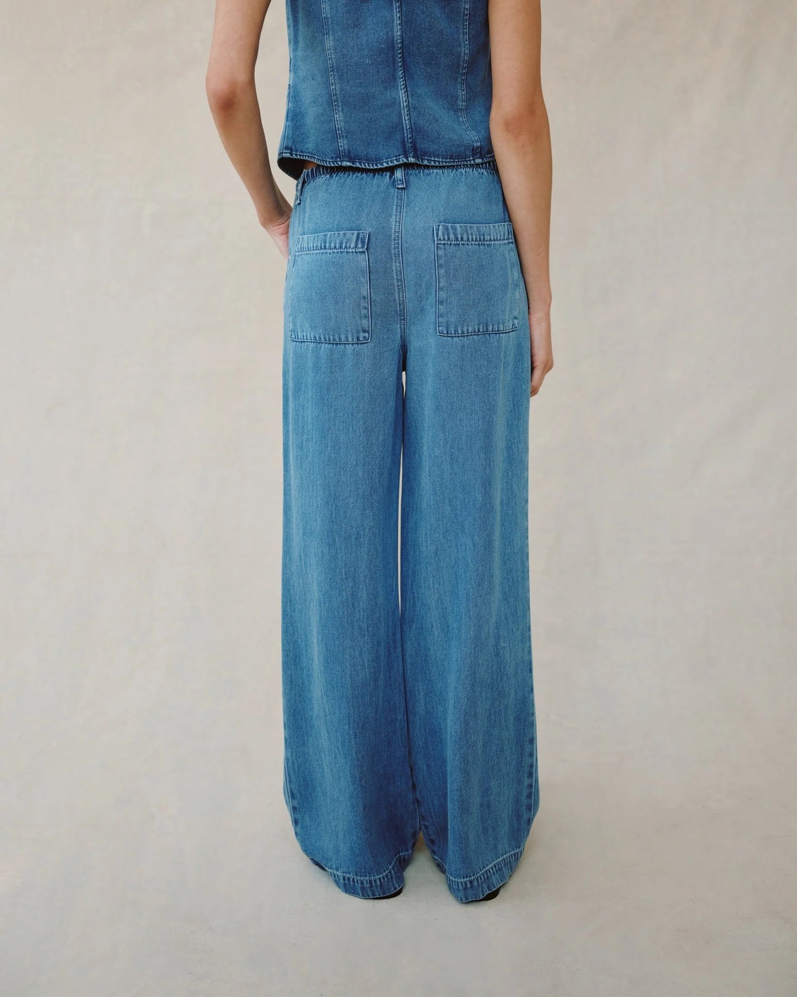 Bella Dahl Drawstring Jean - Medium Vintage Wash