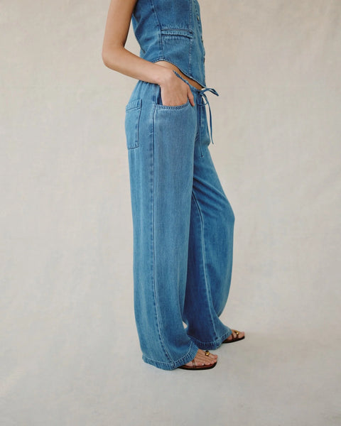 Bella Dahl Drawstring Jean - Medium Vintage Wash