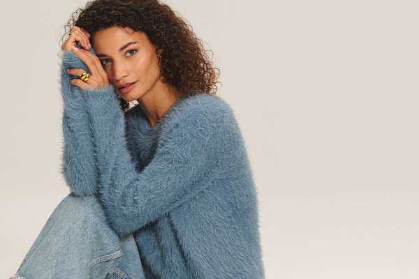 Velvet Penny Feather Yarn Sweater in Slate