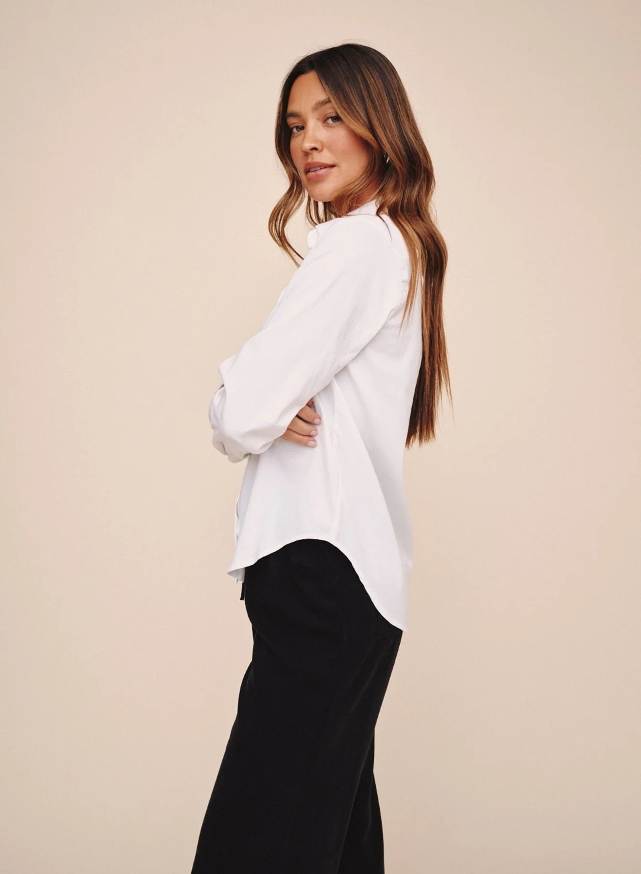 Bella Dahl Long Sleeve Clean Shirt in White