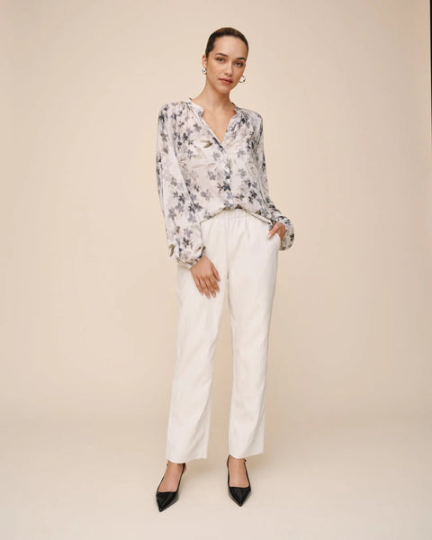 Bella Dahl Long Sleeve Shirred Raglan Shirt in Frozen Wisteria