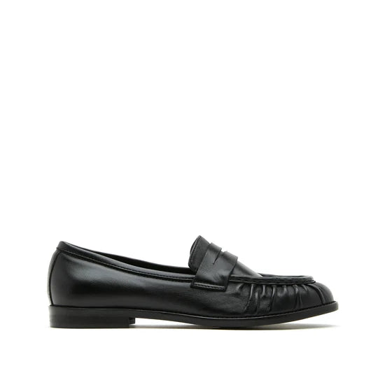 Sister Soeur Maren Leather Loafer in Black