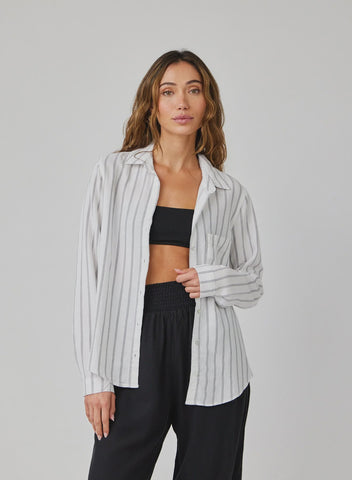 Bella Dahl Pocket Button Down in Makena Beach Stripe