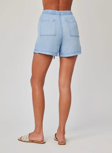 Bella Dahl Pocket Short in Coastal Spray