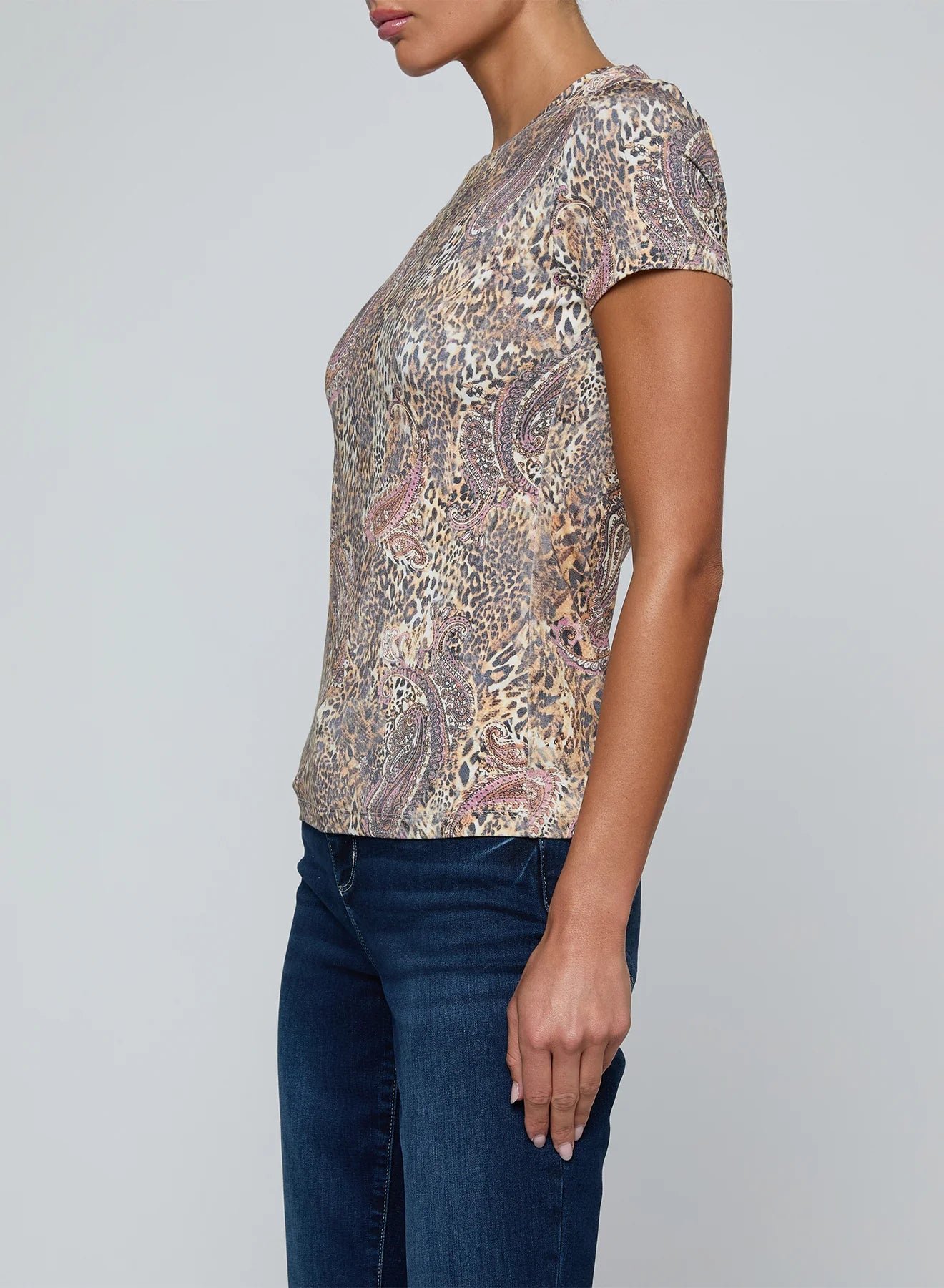 L'AGENCE Ressi S/S Crew Tee in Tan/Mauve Valencia Leopard