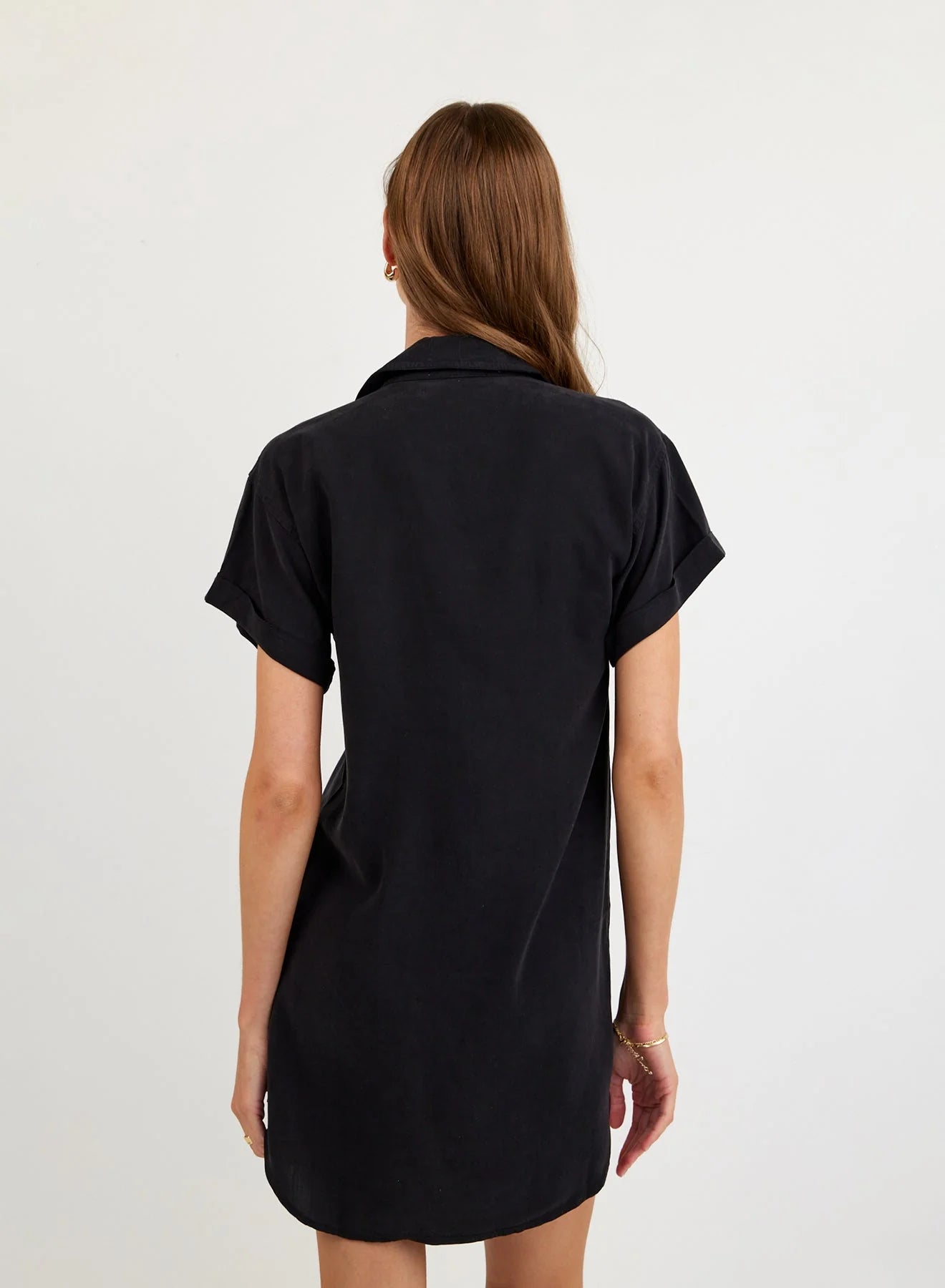 Bella Dahl Roll Sleeve Pocket Dress in Black