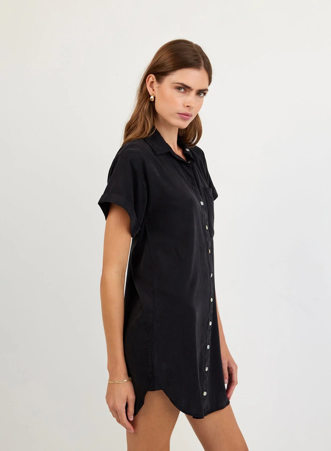 Bella Dahl Roll Sleeve Pocket Dress in Black