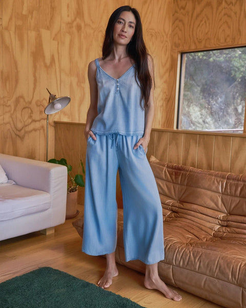Bella Dahl Ruffle Waist Wide Leg Crop in Light Riviera Wash