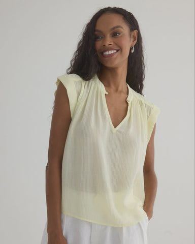 Bella Dahl Shirred Pullover Cap Sleeve in Capri Lemon