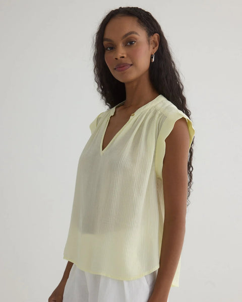 Bella Dahl Shirred Pullover Cap Sleeve in Capri Lemon