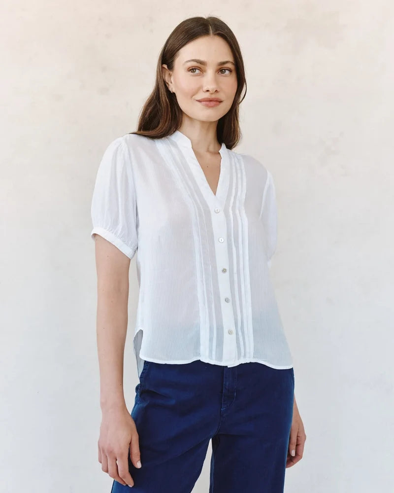 Bella Dahl S/S Pintuck Shirt in White