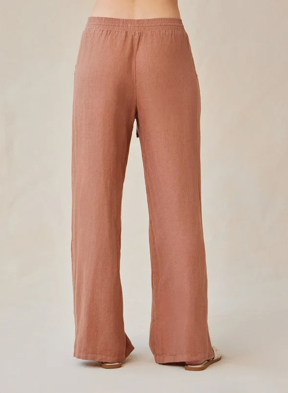 Bella Dahl Side Slit Wide Leg Pant in Terracotta Brown