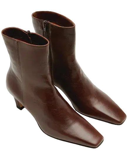 Sister Soeur Lara Leather Boot in Brown