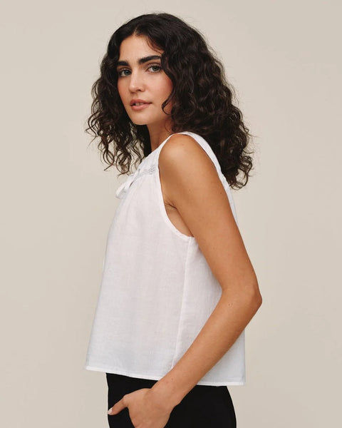 Bella Dahl Sleeveless Pullover in White