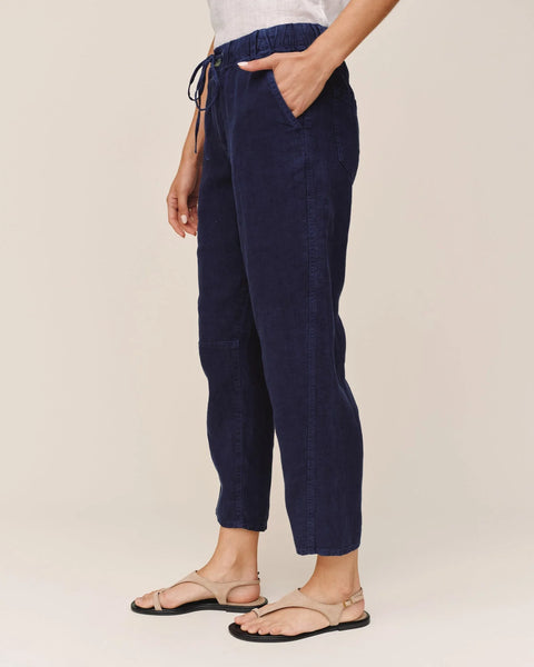 Bella Dahl Soft Barrel Zip Front Linen Pant in Nautical Night