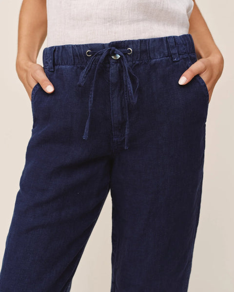 Bella Dahl Soft Barrel Zip Front Linen Pant in Nautical Night
