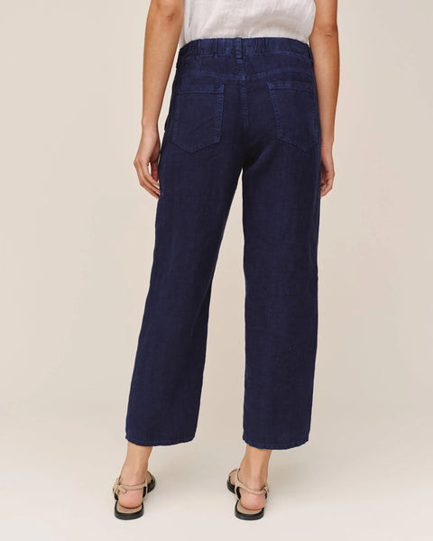 Bella Dahl Soft Barrel Zip Front Linen Pant in Nautical Night