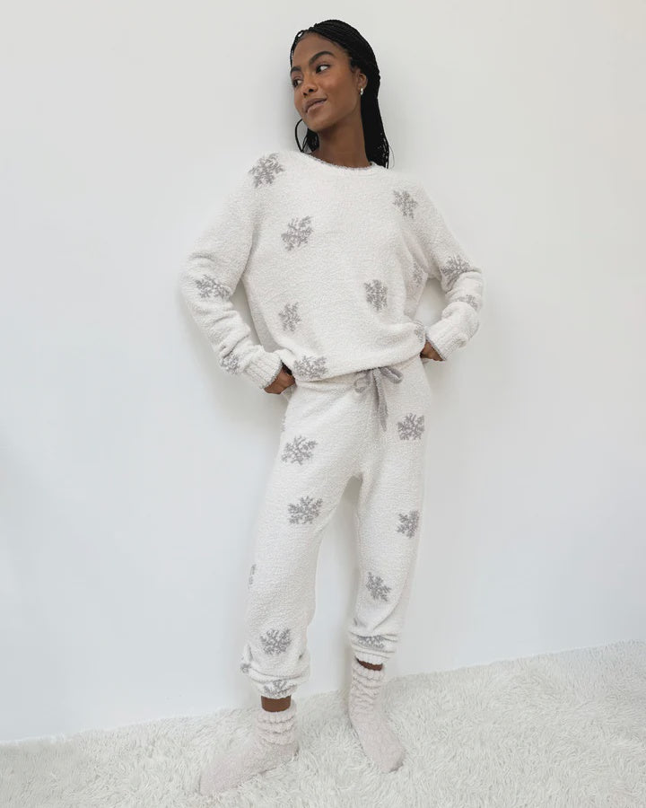 Splendid Fuzzy Sweater Lounge Set in Snowflake