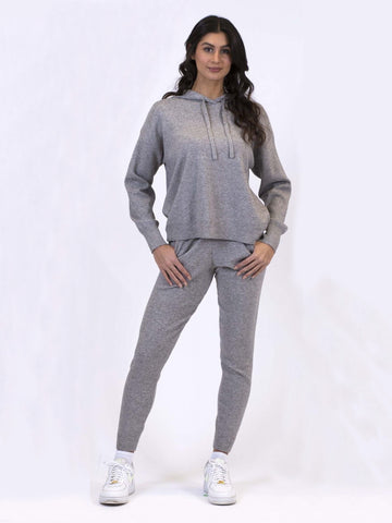 Lyla + Luxe Clover Jogger Pant in Light Grey