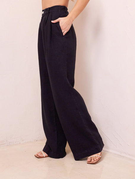 bella dahl luxe linen pleated wide leg trouser in black