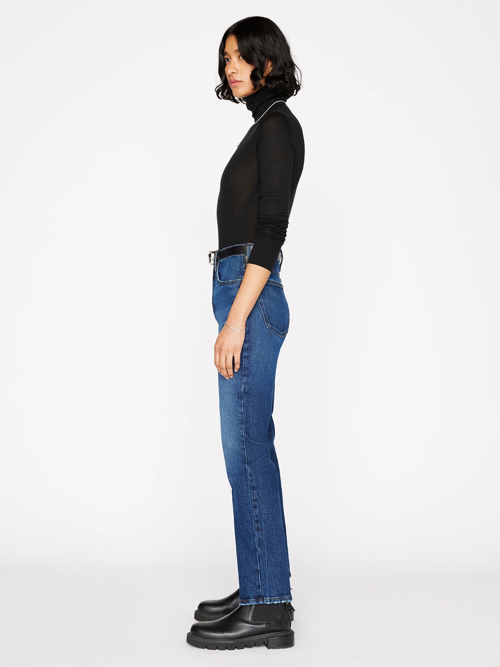 FRAME Le High N Tight Straight Jean in Hallam