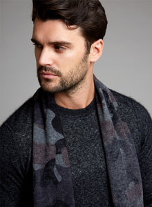 autumn cashmere Mens Inked Camo Scarf - Wine Combo