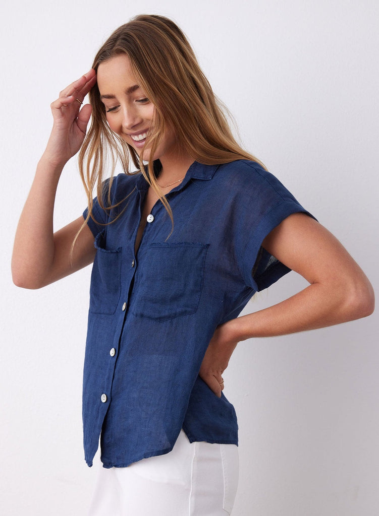 Bella Dahl 2 pocket short sleeve shirt in summer night manhattan