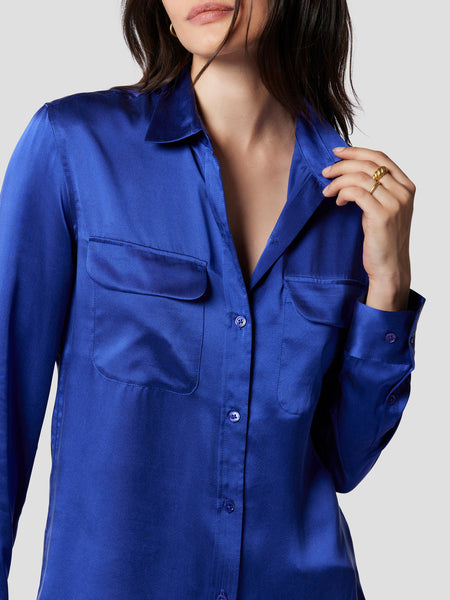 Equipment Signature silk 2 pocket blouse Spectrum Blue