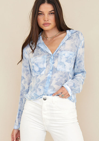 bella dahl button down hipster shirt in coastal cloud print