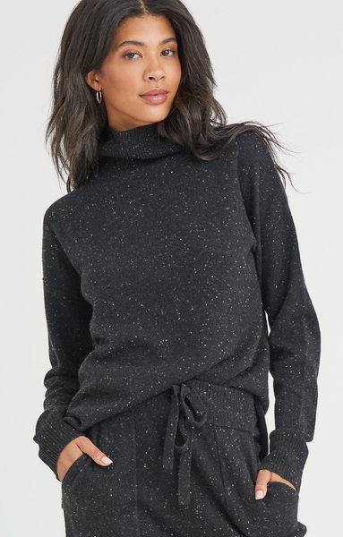 bella dahl cashmere turtleneck sweater in black speckle
