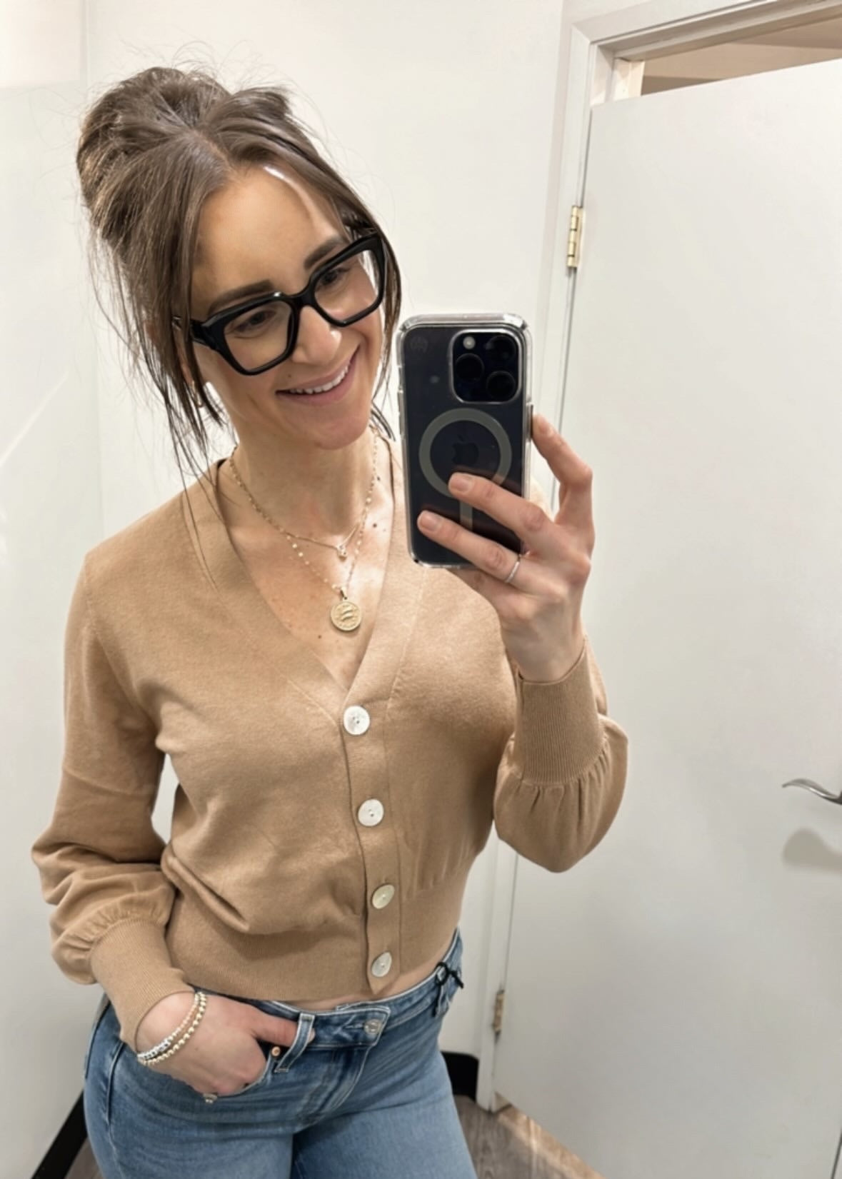 Crush Cashmere CSC Jes Elegant Cardigan in Camel