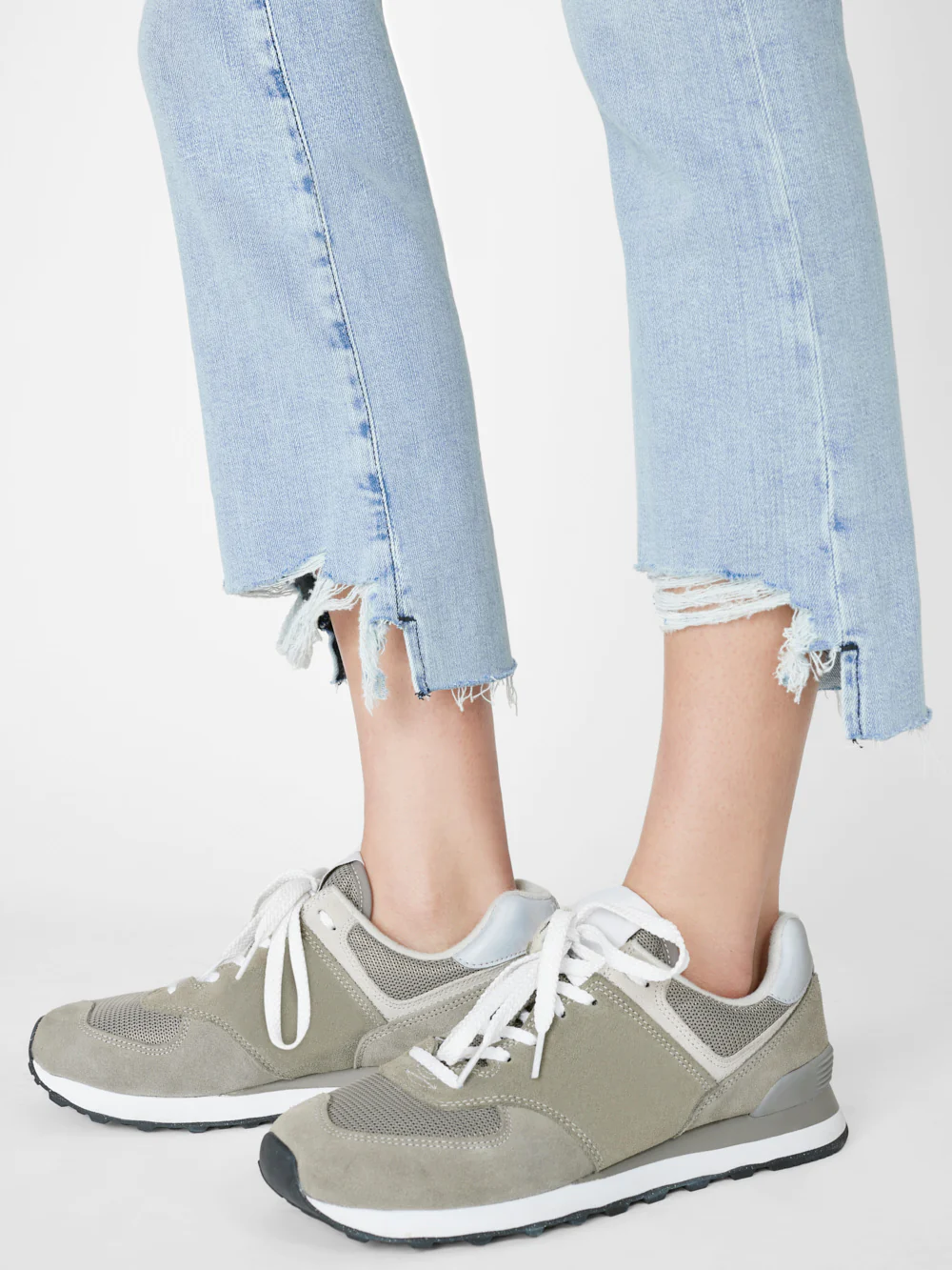 FRAME Le Crop Mini Boot Raw Stagger in Yorba Chew