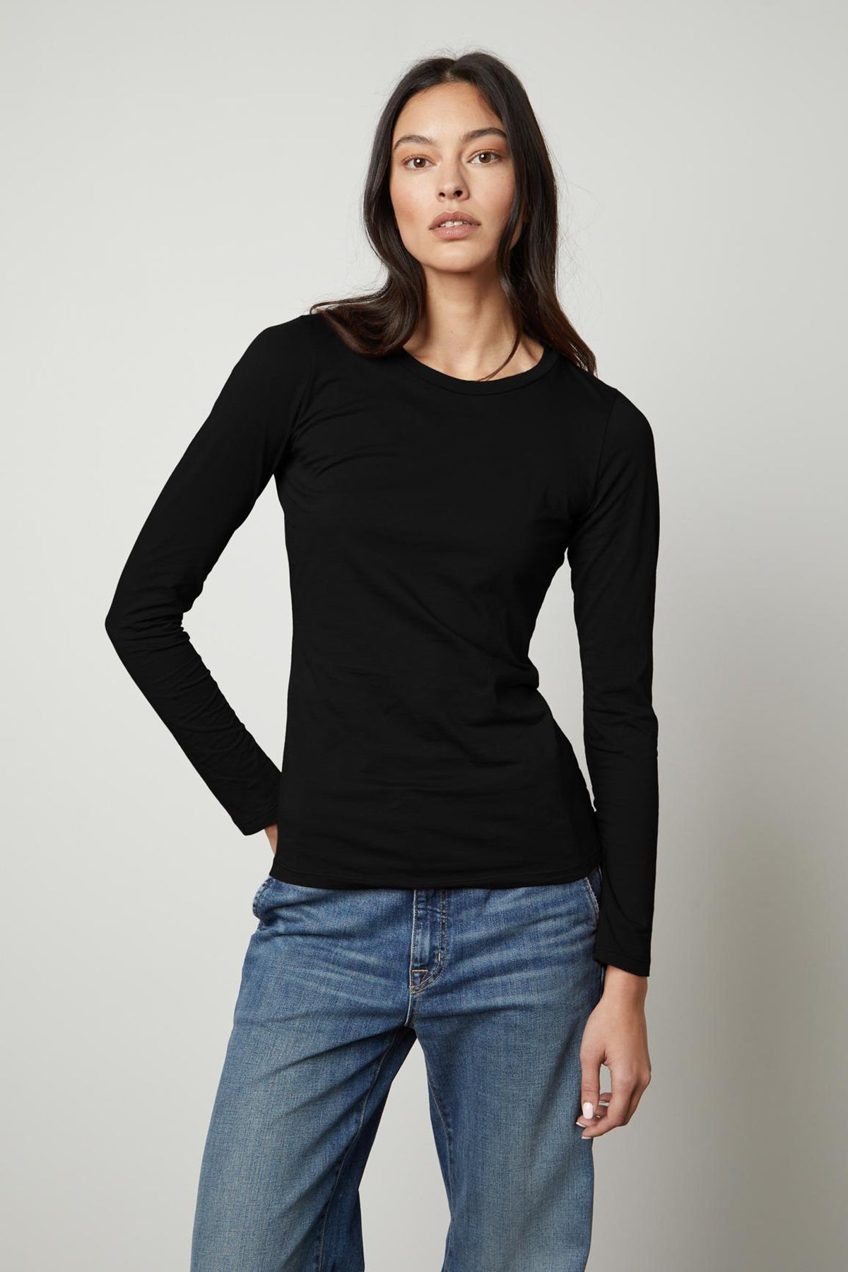 Velvet Zofina05 Gauzy Whisper Classic L/S Top Black