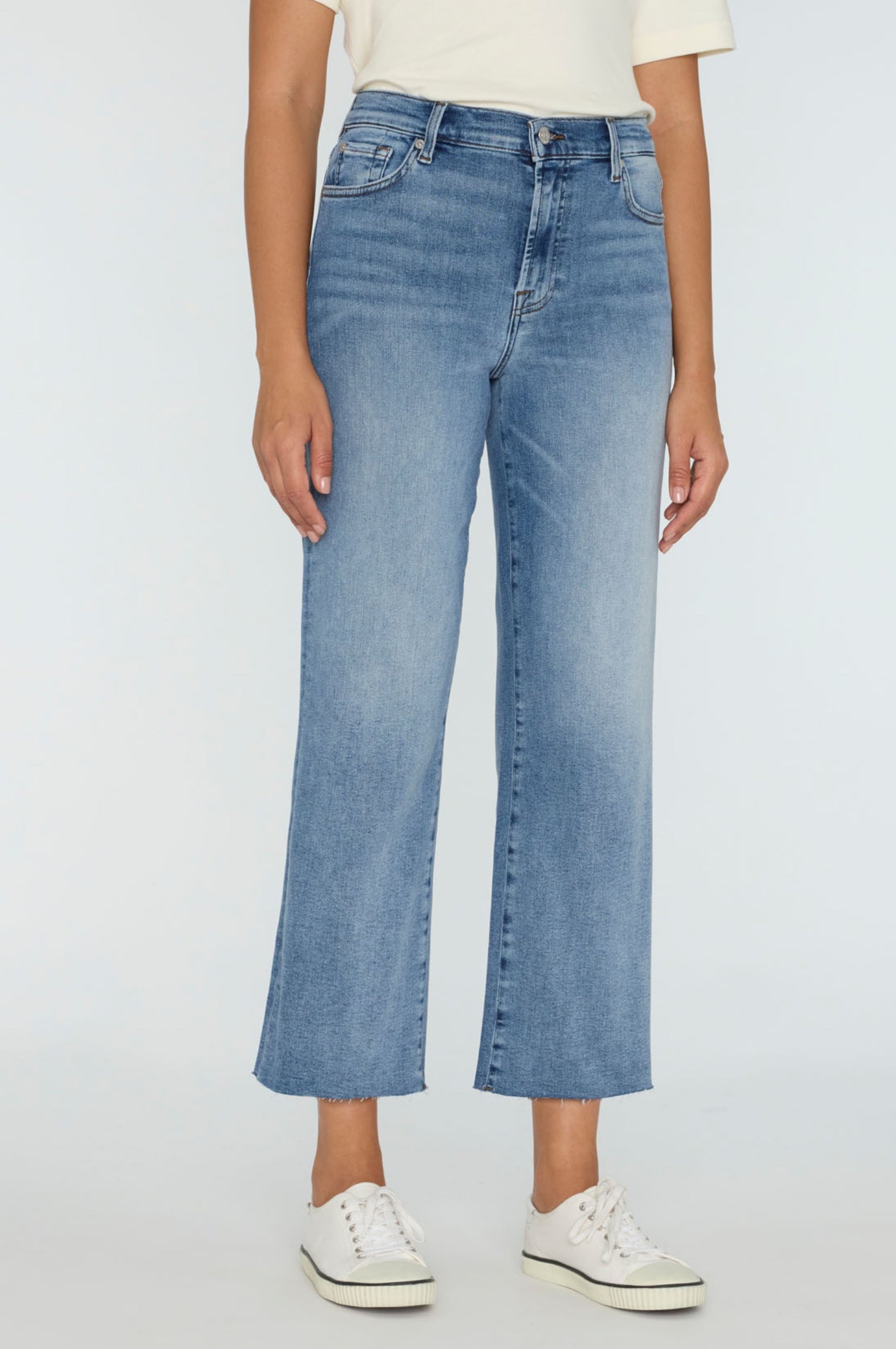 7ForAllMankind Alexa Wide Crop w Raw Hem in Heidi
