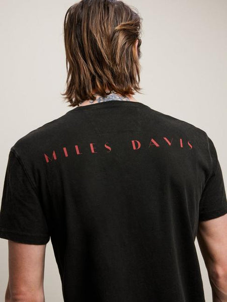John Varvatos Miles Davis Crew Neck Tee Standing - Black