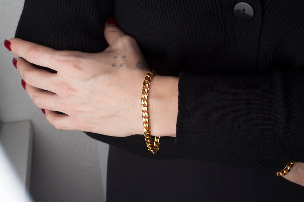 Cuchara Mina Cuban chain link bracelet in gold
